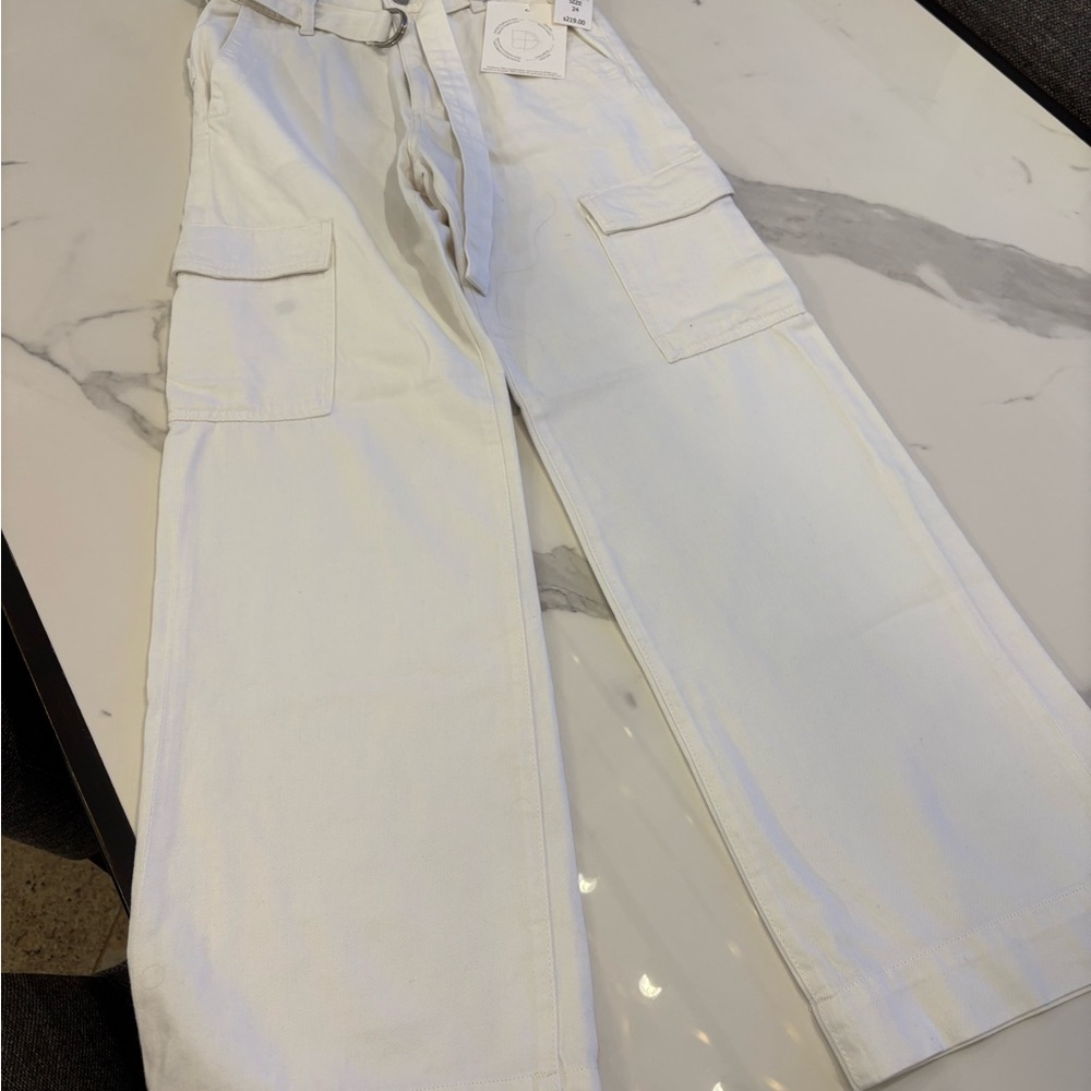DL1961 White Cargo Pants